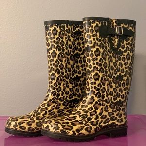 Used Leopard Rainboots